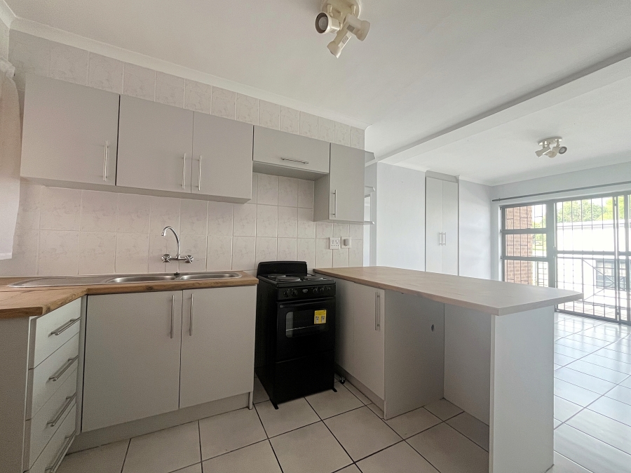 To Let 2 Bedroom Property for Rent in Durbanville Western Cape